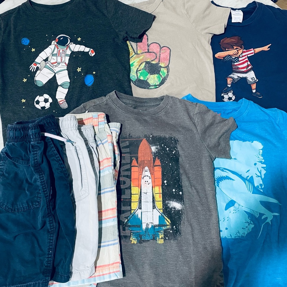 Boys' Graphic Tees and Shorts Set